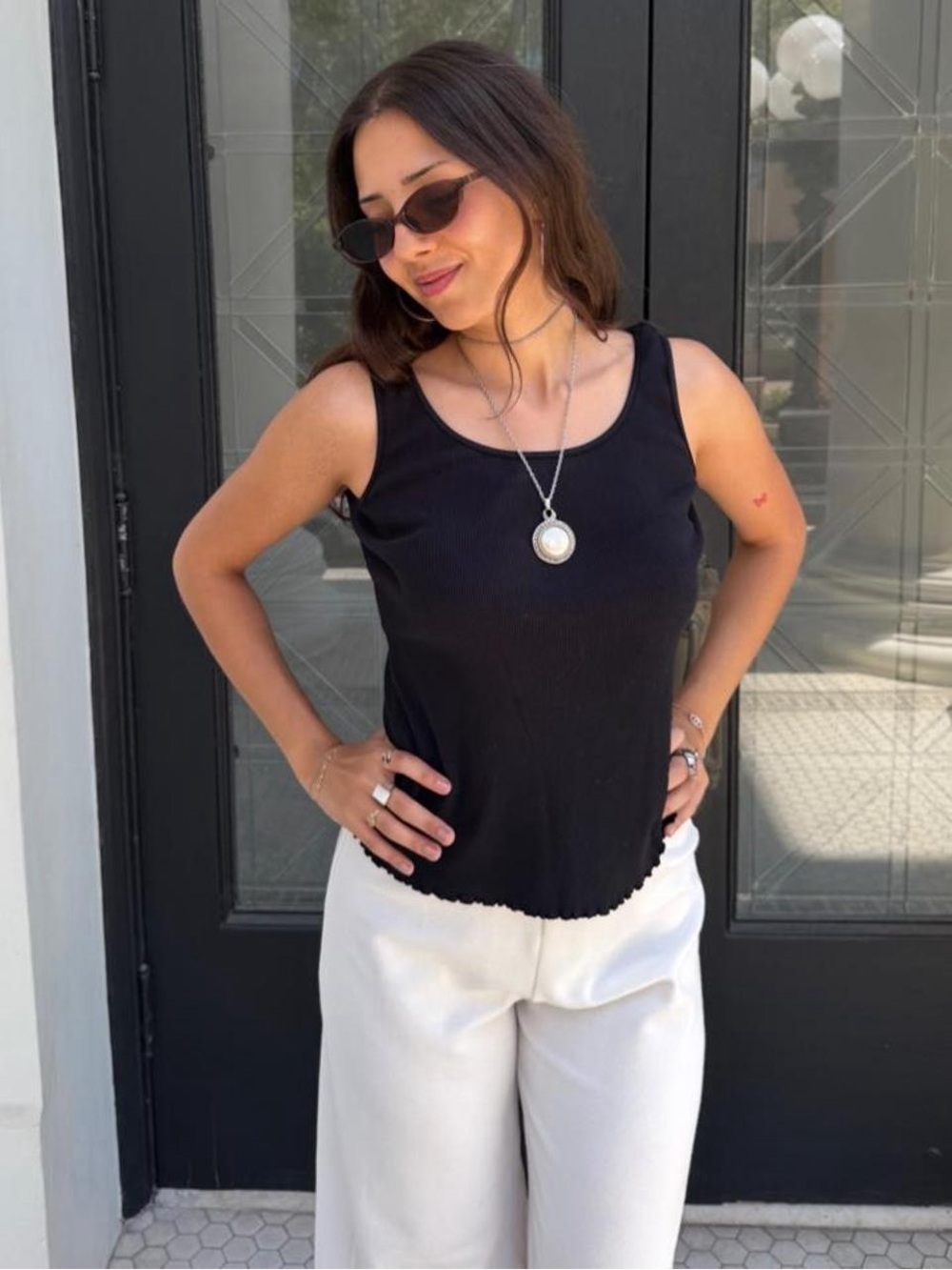 Black cotton tank top with scalloped hem
Size S #minimalist #summer #basics